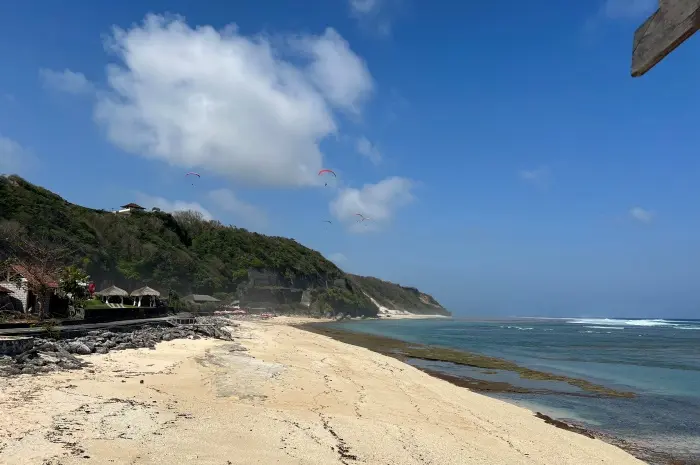 Pandawa Beach Ticket Prices and Operating Hours