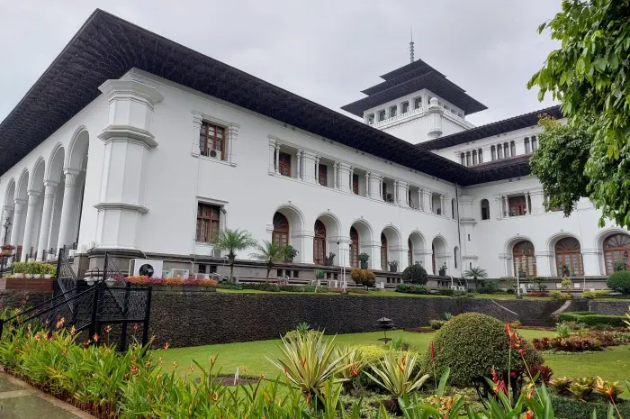 Various Fun Activities You Can Do Gedung Sate
