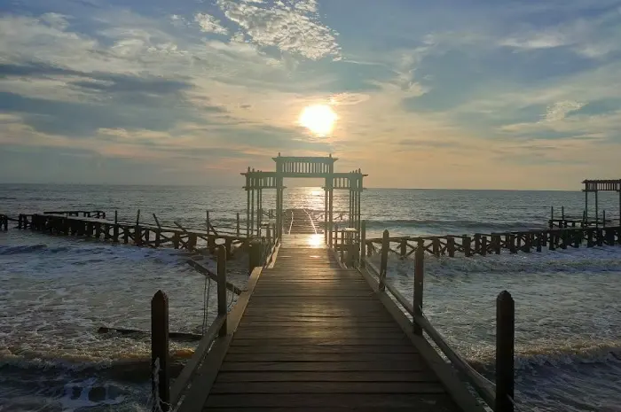 Access to & Entrance Ticket Prices for Batakan Baru Beach